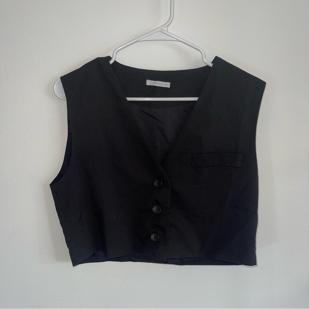 Cropped black charcoal size 10 blazer vest sleeveless